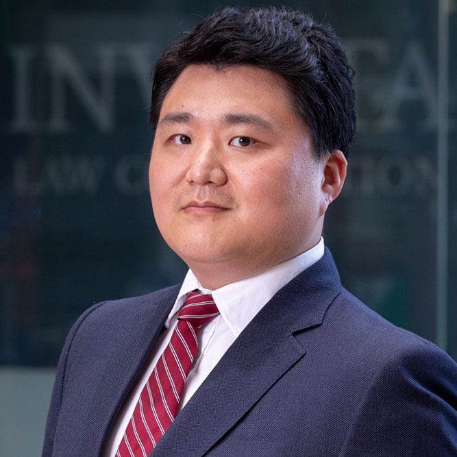 Min Baek Vancouver Lawyer